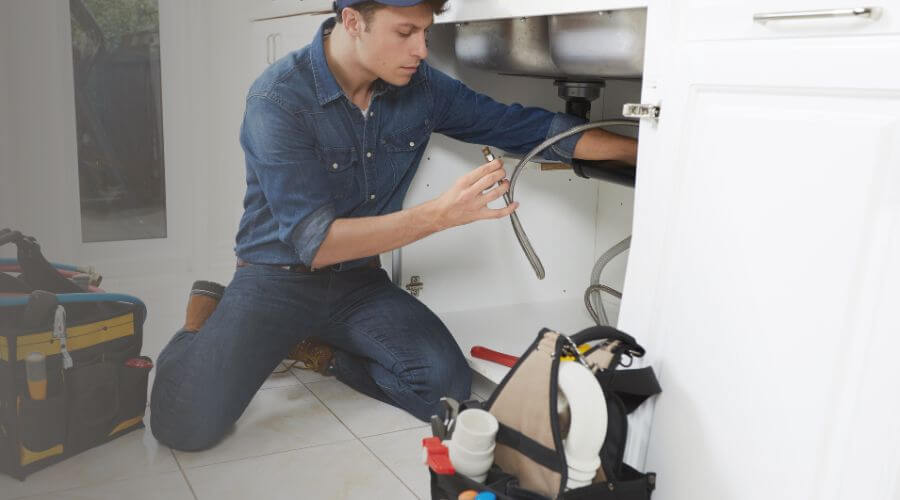Professional emergency plumbing in McDavid, FL